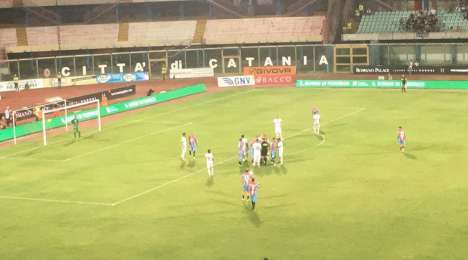Un Lecce inesistente perde 3 a 0 a Catania