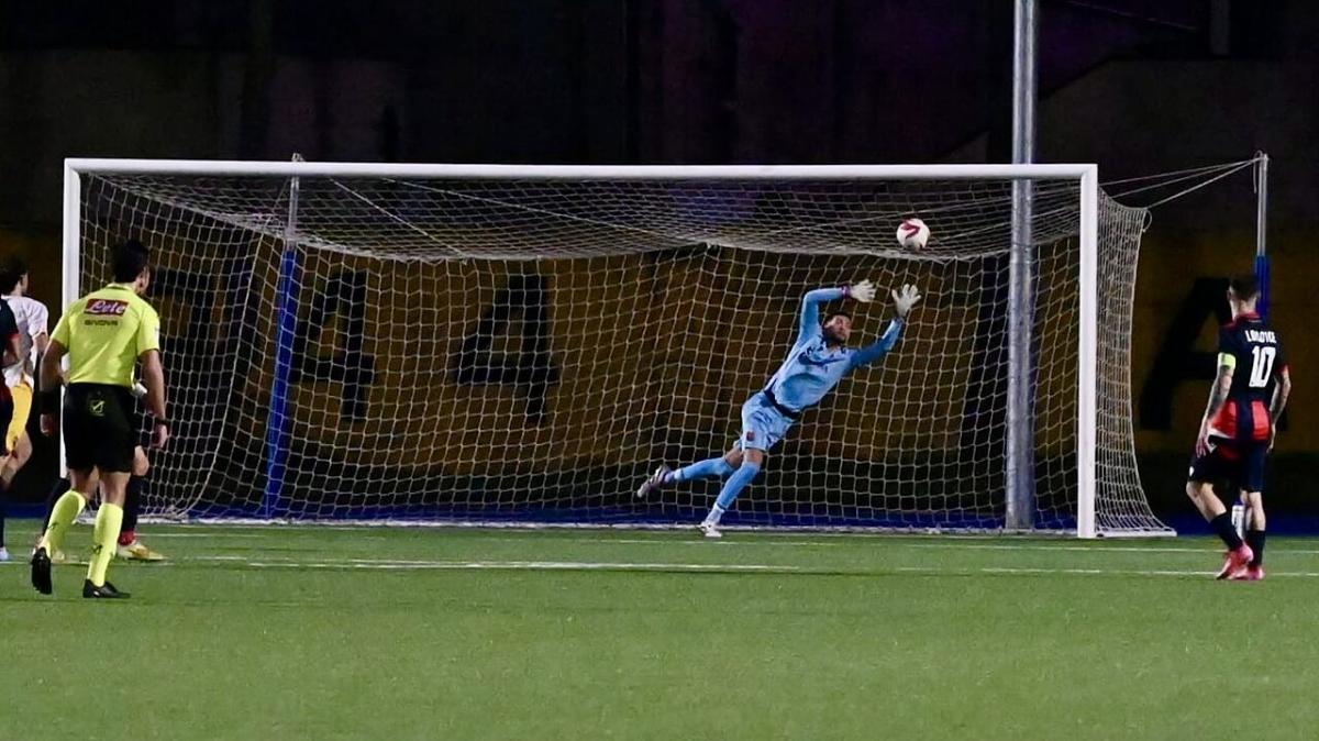 Taranto, Mastrangelo decisivo: quattro clean sheet nelle ultime otto