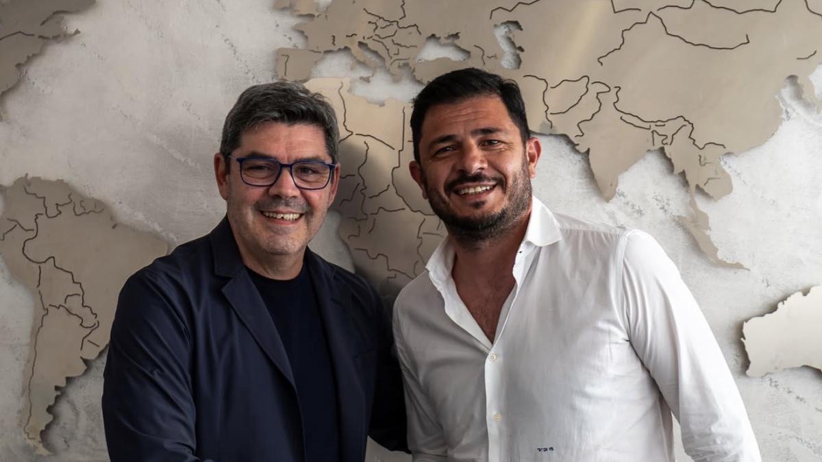 UFFICIALE - Casarano, rinnovo fino al 2028 per mister Di Bari