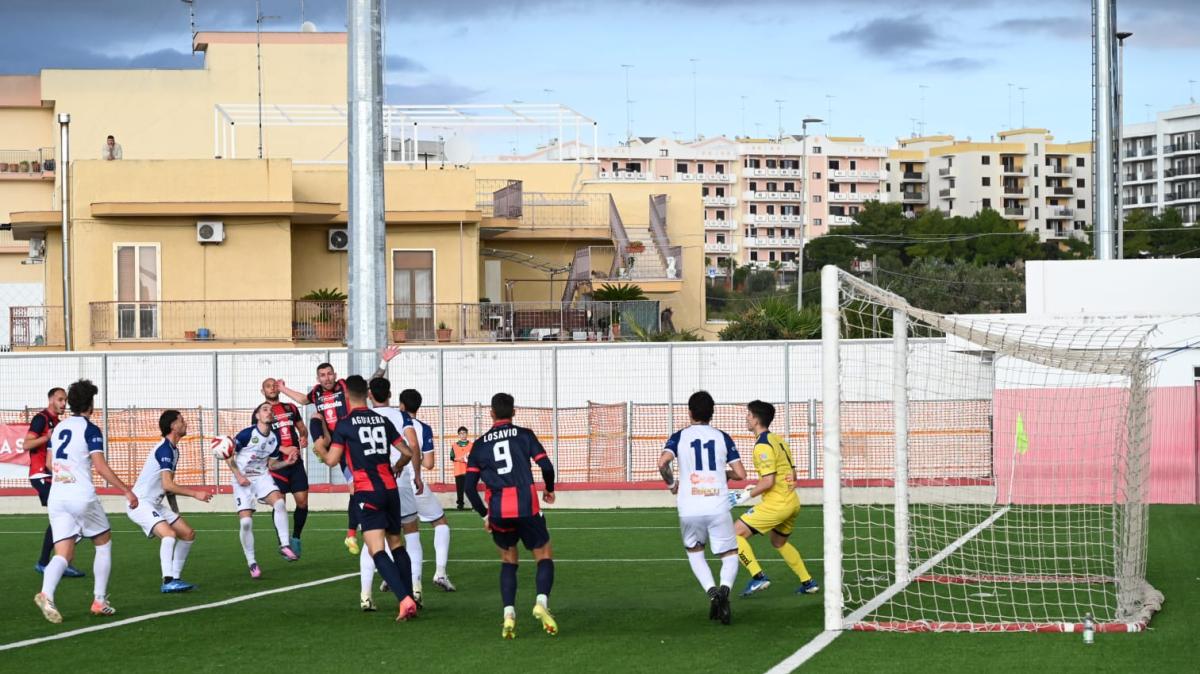 Taranto-Spinazzola 1-1: i rossoblu chiudono il 2025 con un pareggio