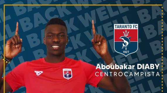 UFFICIALE - Taranto, contratto triennale per Diaby