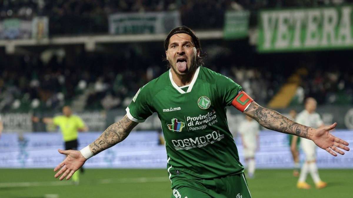 Avellino, arriva il primo gol di Patierno in Serie B 