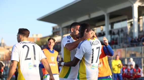 Cerignola fermato in casa dal Crotone, 1-1 al "Monterisi"