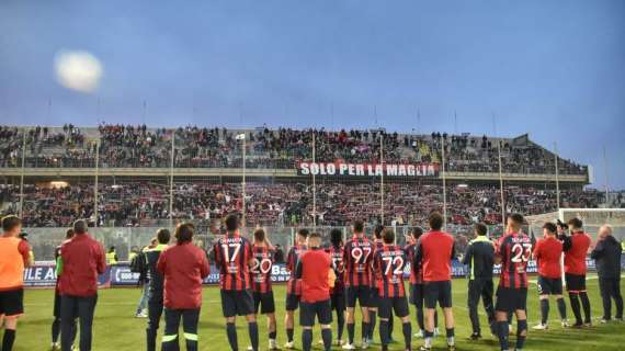 Il Taranto si congeda dal campionato con un pari: divertente 2-2 a Picerno