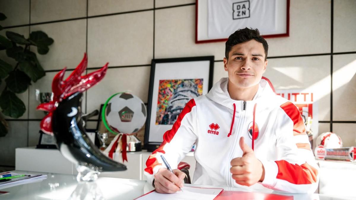 UFFICIALE - Bari, Mantovani torna in biancorosso