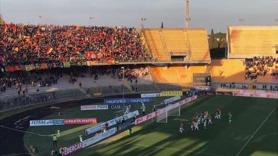 Lecce-Foggia 1-0, La Mantia decide un derby avaro di emozioni