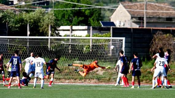Eccellenza, il Canosa perde 4-2 con la Battipagliese ma vola in finale playoff 