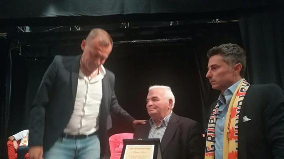 Vittorio Libero, al centro