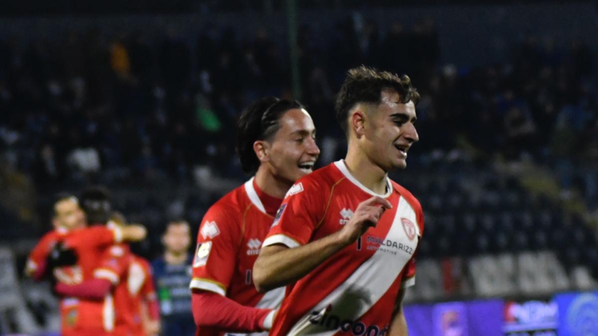 Cavese-Team Altamura 1-2: decidono le reti di Rosafio e Grande