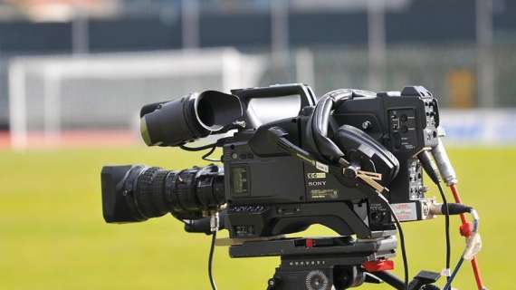 Canale 85/Antenna Sud – Domenica di grande calcio: tre le dirette televisive