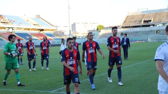 Disastro Taranto, la Gelbison ha vita facile: 3-0 al Torre di Pagani