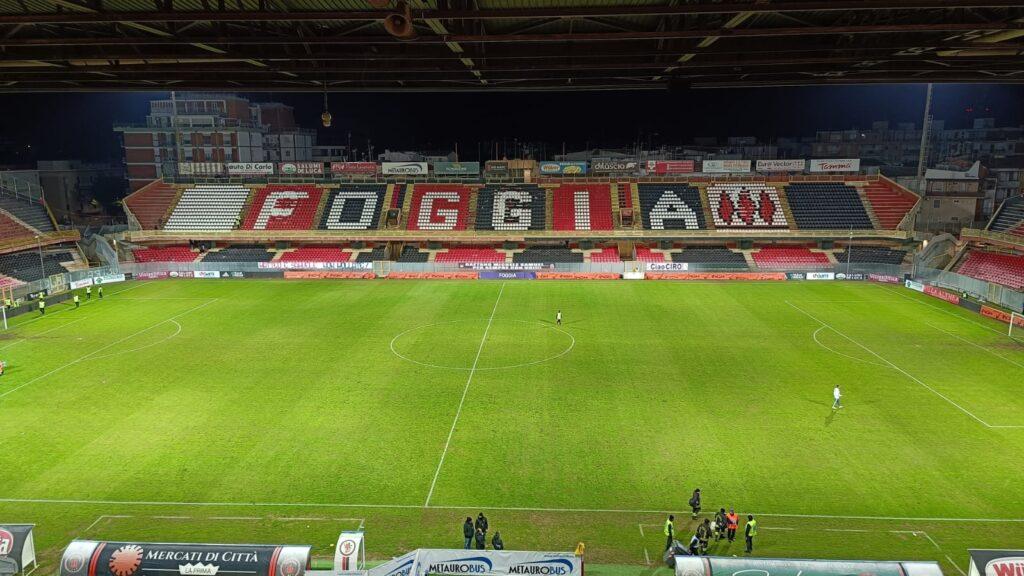 Foggia, stangata del Giudice Sportivo: squalifica dello stadio e ammenda per i rossoneri
