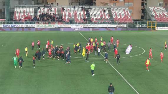 Turris-Altamura 1-1: Leonetti di rigore, poi troppi sprechi. E Pugliese punisce 