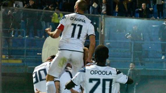 Il Brindisi continua a sognare: Fasano battuto 3-0, ancora in gol Opoola