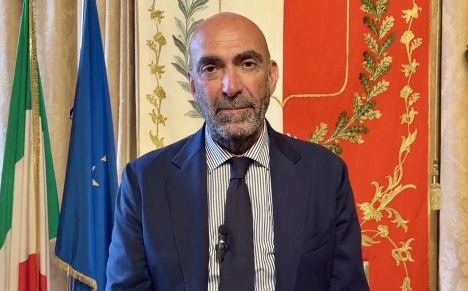 Bari, il sindaco Leccese scrive alla proprietà dopo la retrocessione: “Serve chiarezza immediata sul futuro del club”