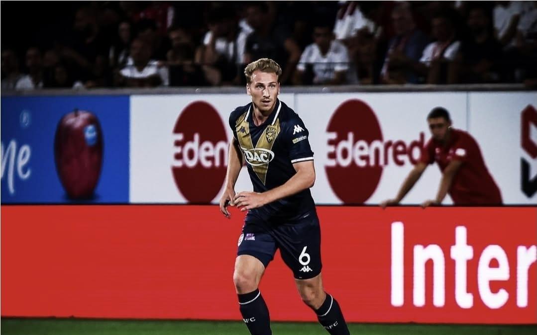 Bari, accertamenti per Verreth e Dickmann