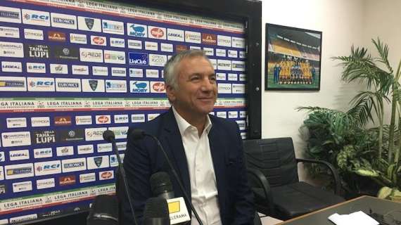 Lecce, Meluso: "Squadra quasi pronta, seguiamo Schiavone e Ledesma"