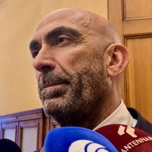 Bari, il sindaco Leccese: “Impegni importanti dalla proprietà, ora serviranno i fatti”