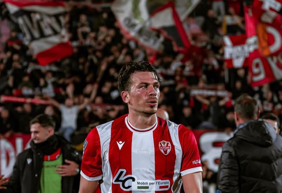 Monopoli, piace il difensore Davide Bove della Vis Pesaro 