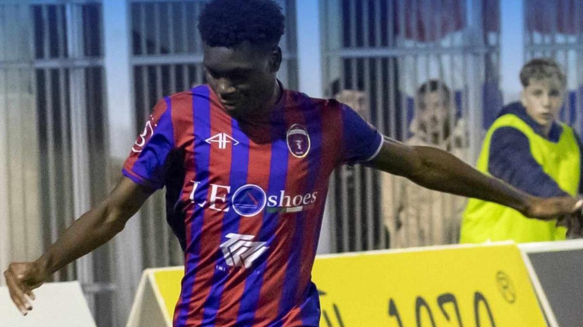 Casarano, Cajazzo piace a molti: la società valuta