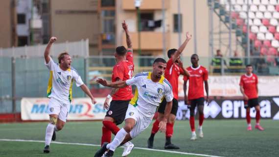 Turris-Cerignola 0-3: super Salvemini al “Liguori”