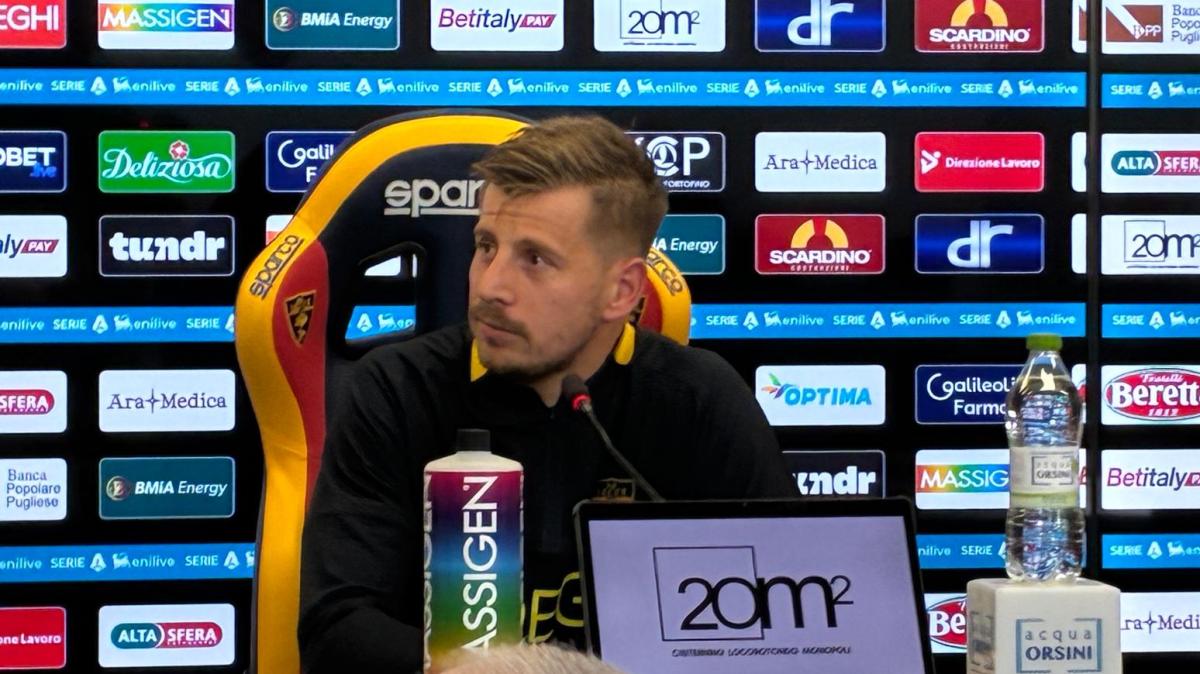 Lecce, Ramadani: “Non mollo mai, abbiamo bisogno del calore dei tifosi”