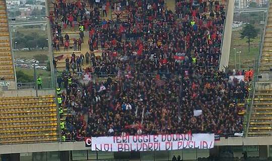 Bari-Foggia, steward ferito: identificati tutti i tifosi rossoneri