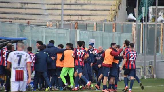 Taranto, buone notizie: tornano negativi quattro calciatori