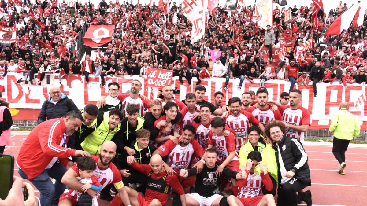 Barletta in festa: ritorno in Serie C dopo 11 anni 