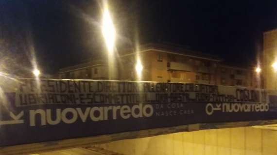 Taranto, altro striscione di contestazione: presi di mira società, tecnico e giocatori