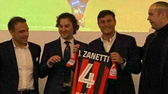 Il Taranto omaggia Zanetti con la maglia numero 4