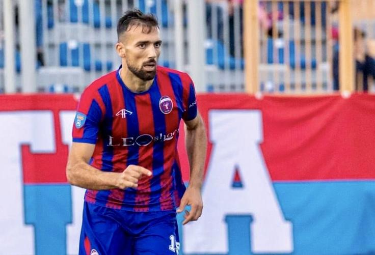 Taranto, si insiste per un difensore del Casarano