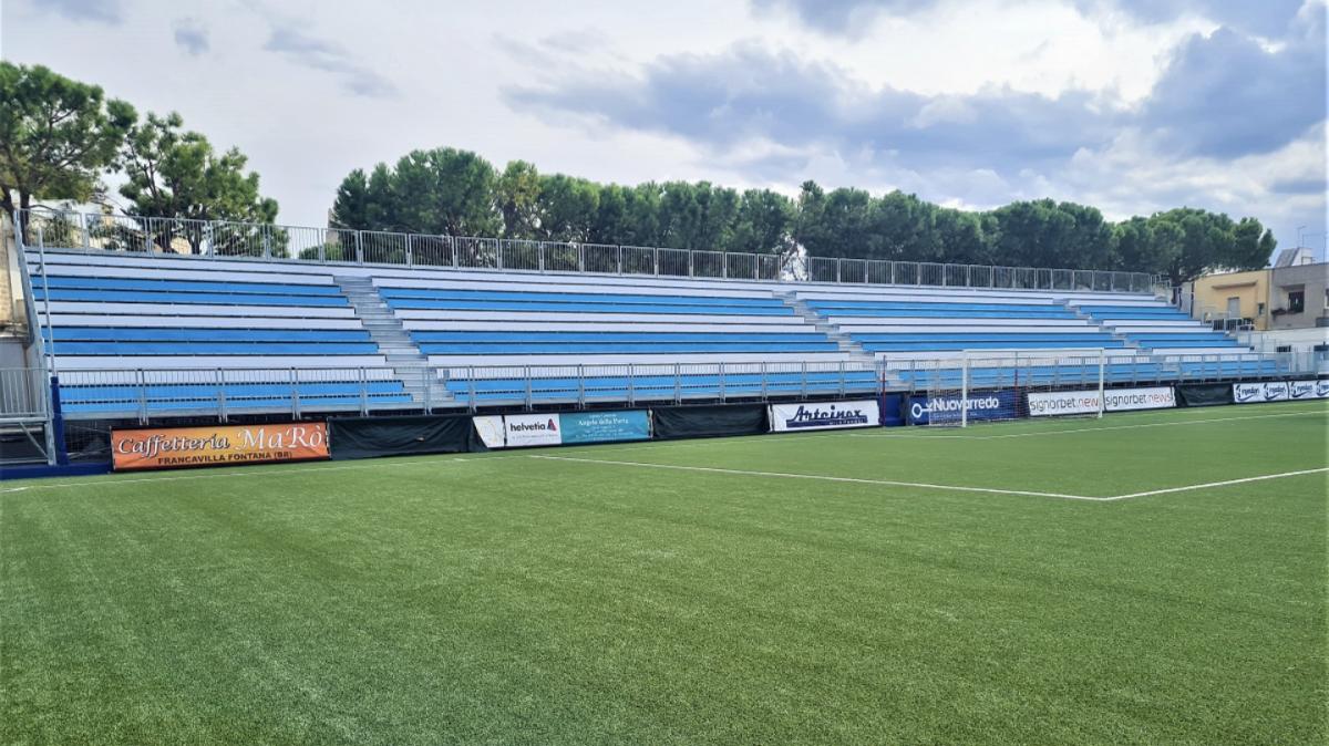 Virtus Francavilla, restyling alla Nuovarredo Arena: la Curva Sud sarà chiusa 