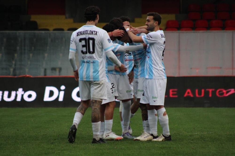 Virtus Francavilla, la rincorsa playoff passa dai risultati in casa