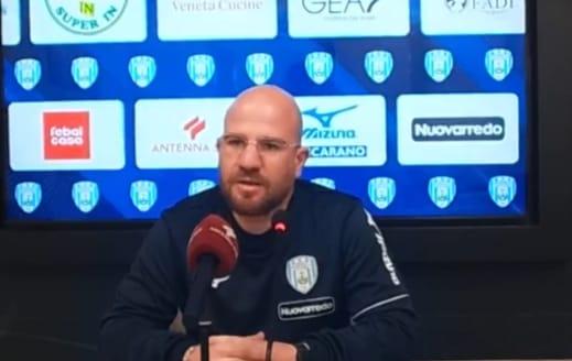 Virtus Francavilla, Carrisi: "Hanno vinto le difese. Ora testa a Paganese e Fasano"