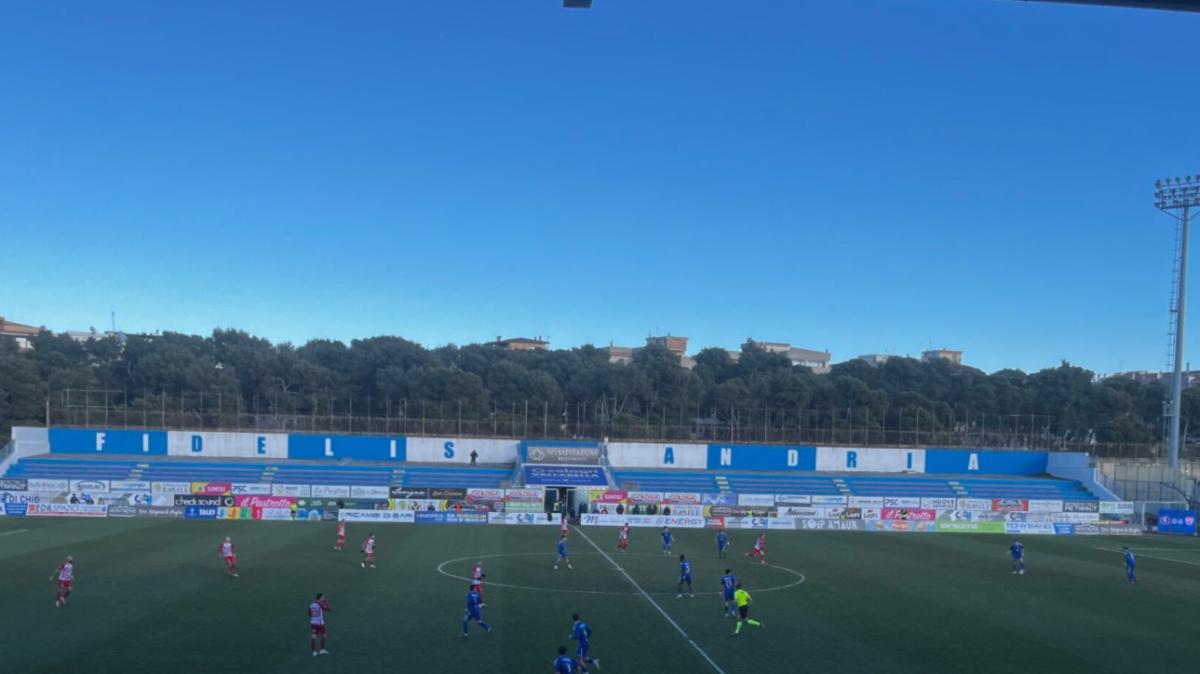 Fidelis Andria-Barletta 0-0: il derby termina a reti bianche 