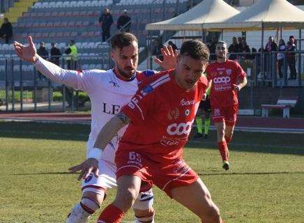 Risultati Finali Serie D/H, 27^giornata: La Cavese vince sul gong, il Barletta rallenta