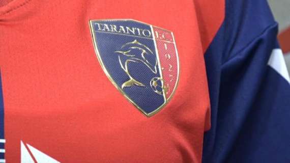 Taranto, il club blinda Pera: "E' e resterà un giocatore rossoblù"