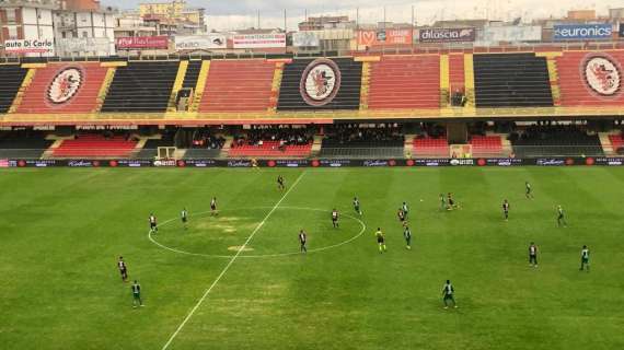 Foggia-Monopoli 1-0, un gol di Ferrante decide il derby