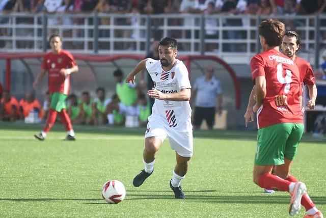 UFFICIALE - Taranto, risolto il contratto di Russo. Pagni: “Giocatore accontentato”