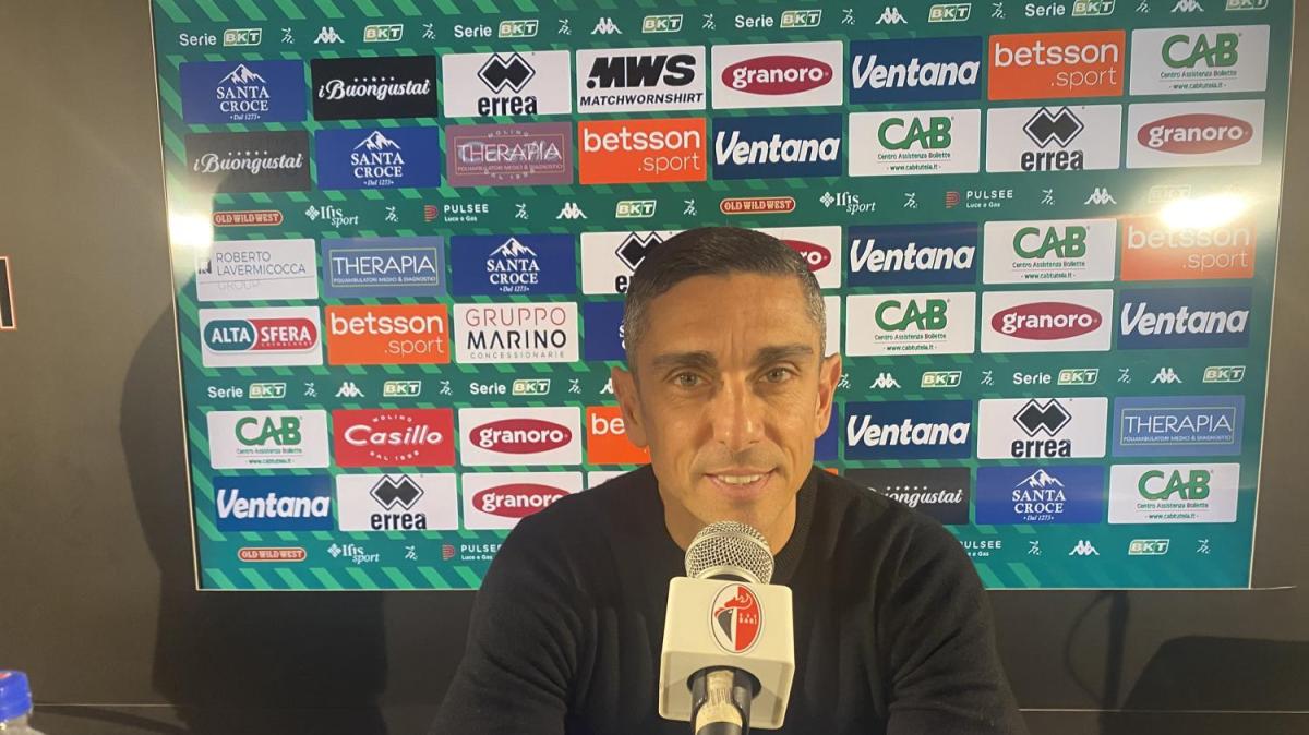 Verso Bari-Carrarese, Longo: “Rendimento oltre le aspettative. Salvezza? Sarebbe impresa”