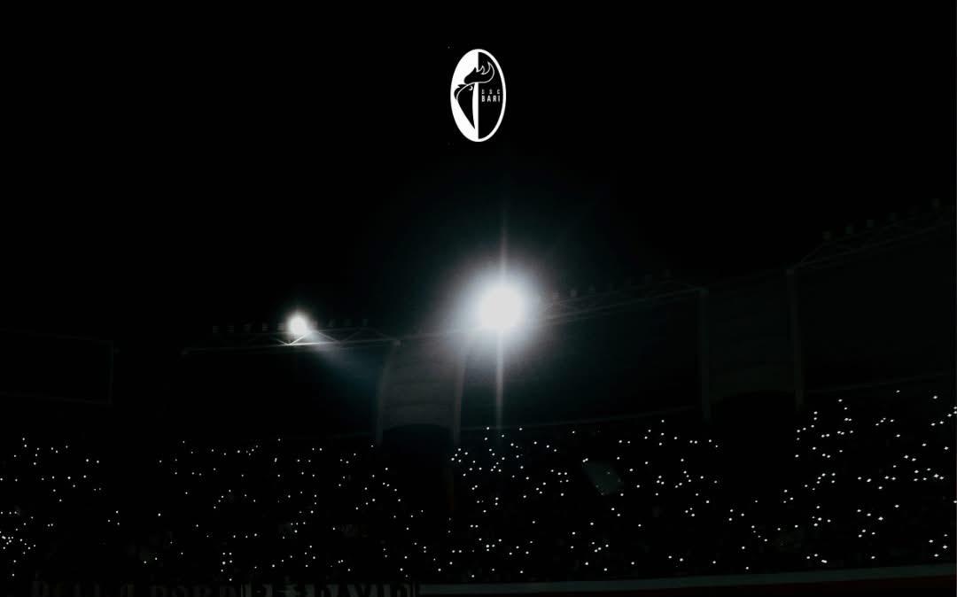 Il Bari risponde alle gravi offese alla moglie di Castrovilli: “Le parole non sono mai solo parole”