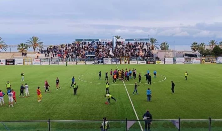Manfredonia-Fasano 0-0: reti inviolate al 'Miramare'