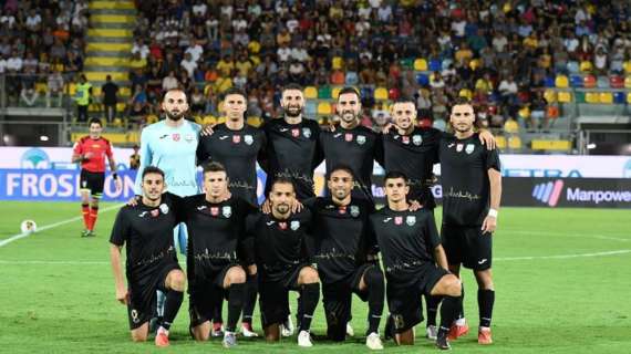 Catanzaro-Monopoli 2-0: estromesso il gabbiano dalla Coppa Italia di C