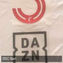 Bari, ufficiale l'accordo con DAZN. De Laurentiis: "Vogliamo essere accanto ai tifosi che ci seguono da lontano"