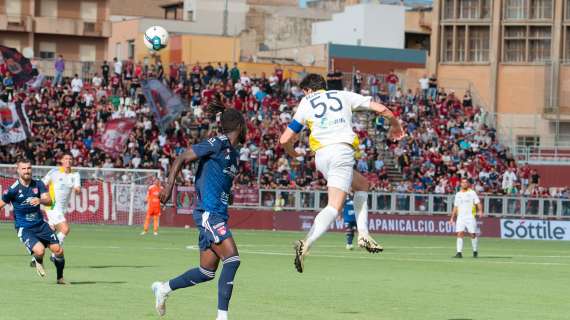 Trapani devastante, Cerignola senza scampo: 5-1 al "Provinciale"