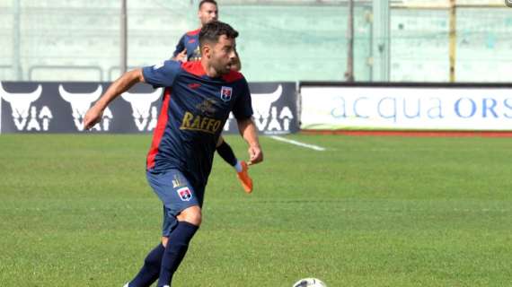 Taranto, ballottaggio Pacilli-Mastromonaco per l'attacco