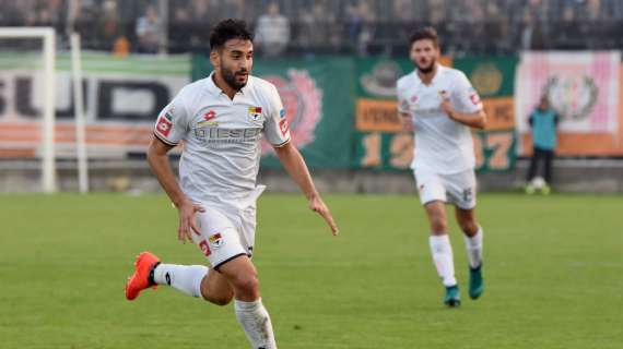 Monopoli, il 4-2-3-1 come alternativa al 3-5-2: Bruschi e Grandolfo sugli scudi