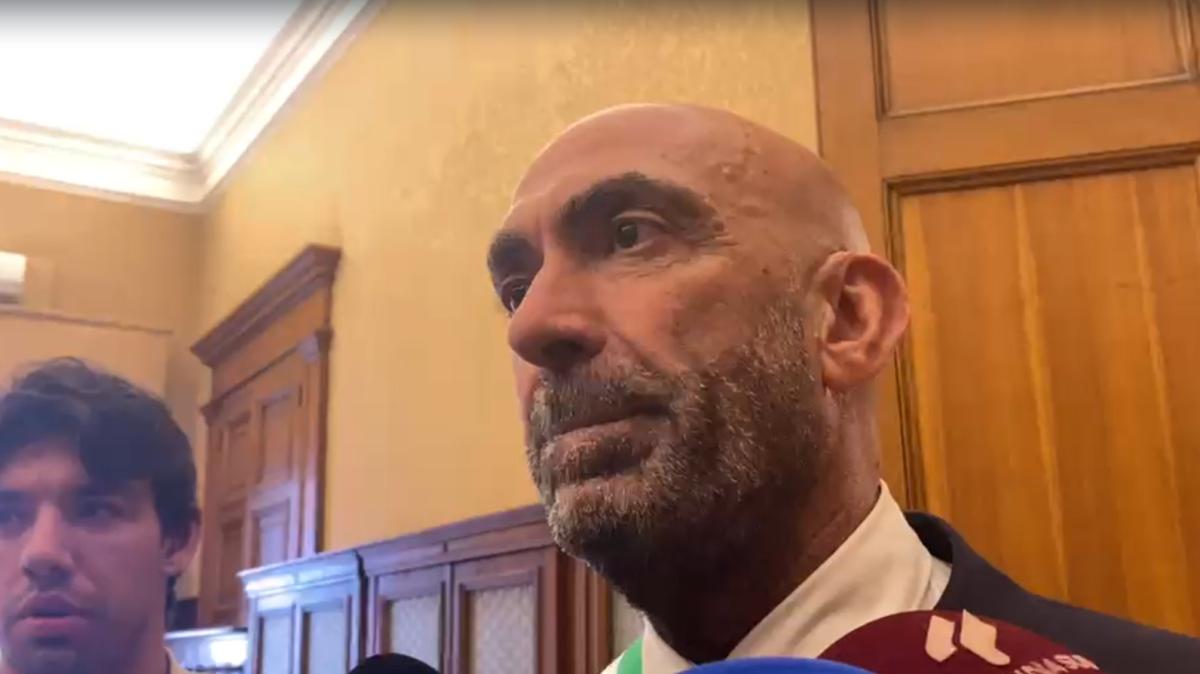 Bari, Leccese sul San Nicola: "Nessuna disponibilità firmata, ora si segue l'iter"