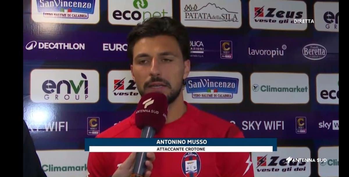 Crotone, Musso: "Siamo concentrati sul nostro percorso per essere la versione migliore di noi stessi"